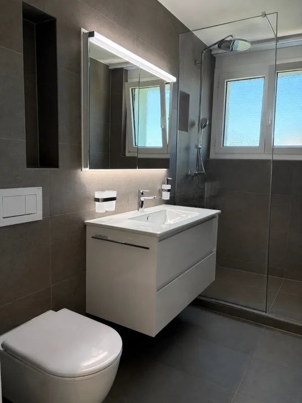 Lichtdurchflutete Wohnung mit Weitsicht an beliebter Lage in Horw zum mit gestalten!