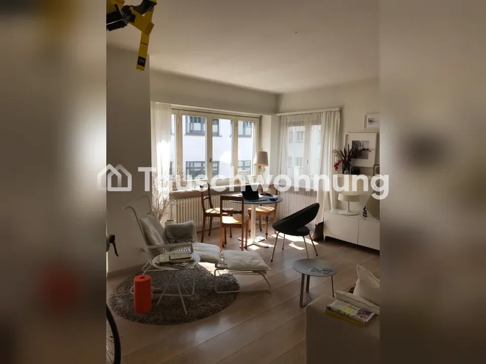 Wunderschöne Wohnung beim Bhf. Wiedikon