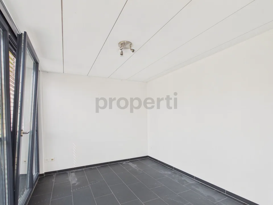 Loft ambiance, bright rooms, and renovation 2022