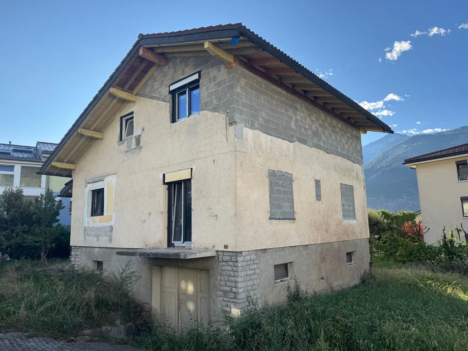 Spaziosa casa indipendente a Leytron