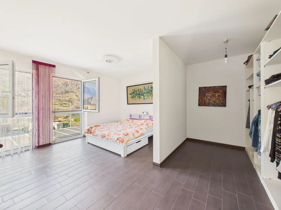 Charmante Villa in Blenio - modernes Design und großzügige Räume in malerischer Umgebung