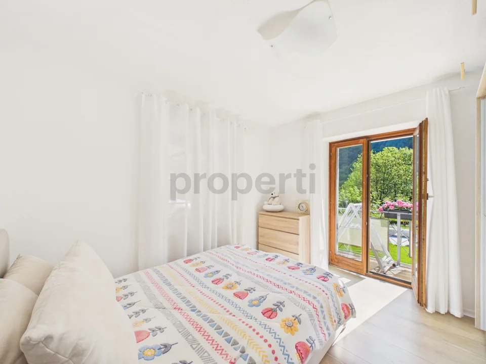 4.5 Room Villa with Pool in Roveredo GR