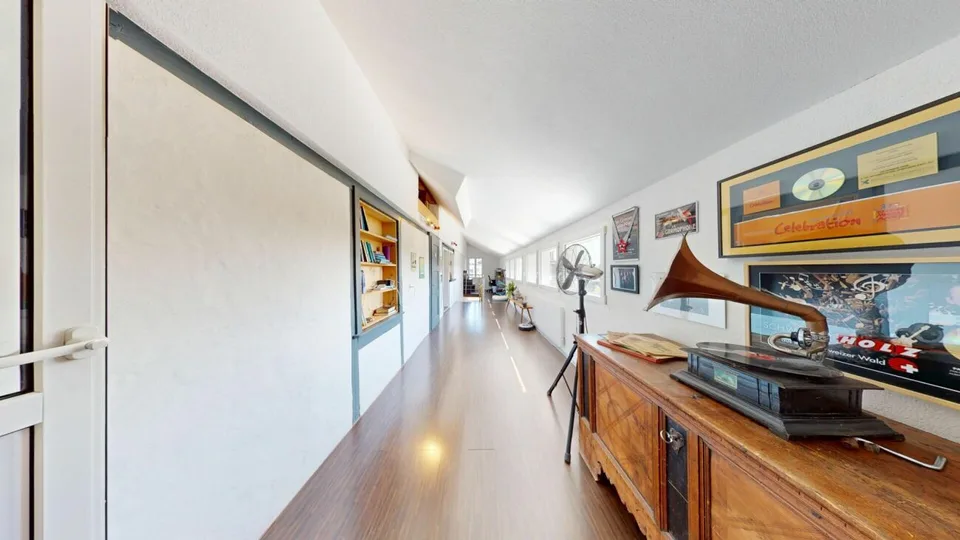 Casa residenziale e commerciale con concetto di utilizzo flessibile
