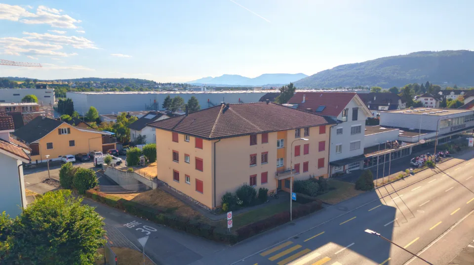 Appartement de 2,5 pièces modernisé en centre-ville