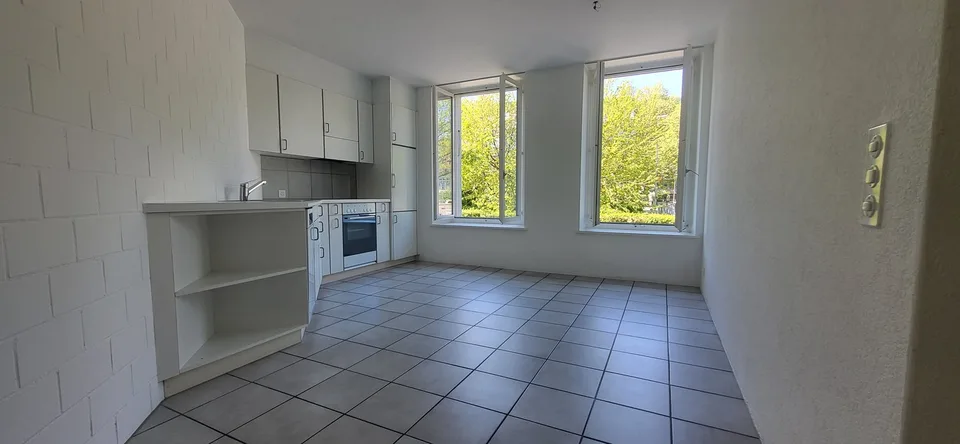 Charmante 3-Zimmerwohnung, Hochparterre rechts, an der Schüss