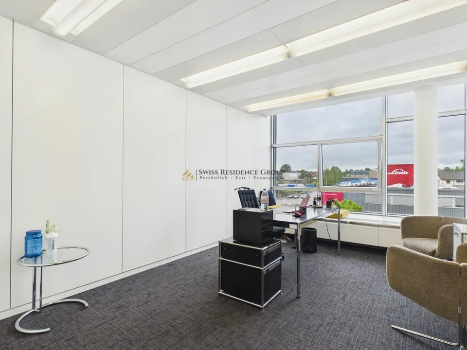 Representative Office Space in Prime Location in Dietlikon