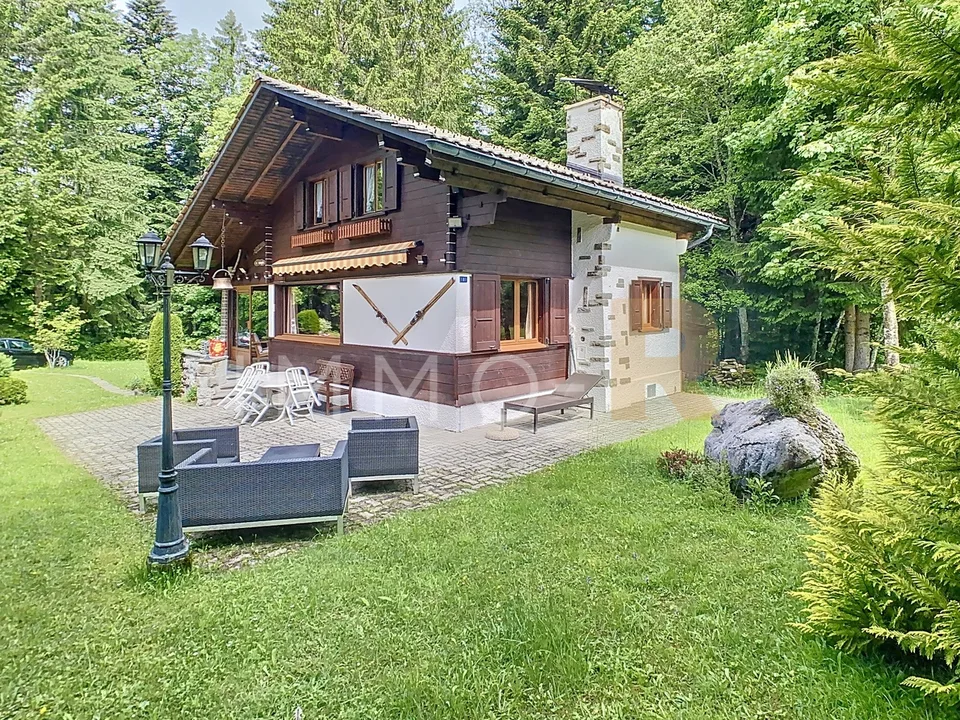 Joli chalet individuel dans un cadre idyllique