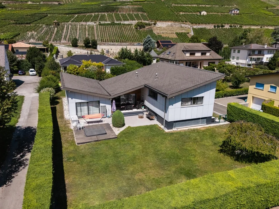 Detached 7,5-Zimmer-Villa mit atemberaubendem Blick auf den Haut de Cry