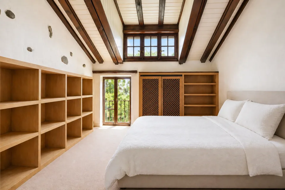 Charming historic village house with generous volumes