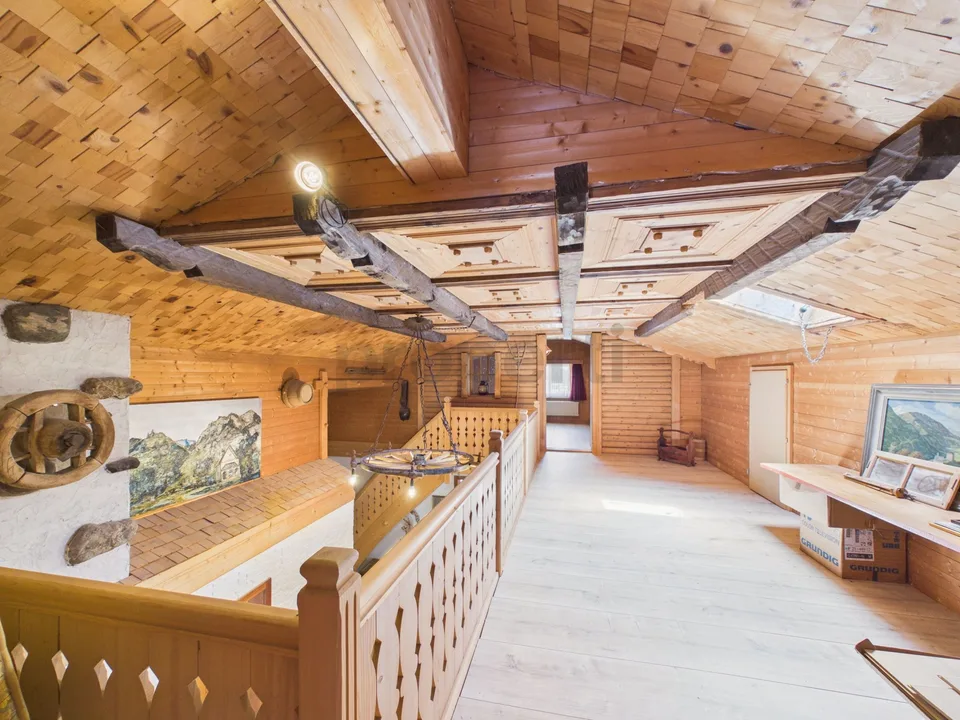 Mehrfamilienhaus an familienfreundlicher Lage