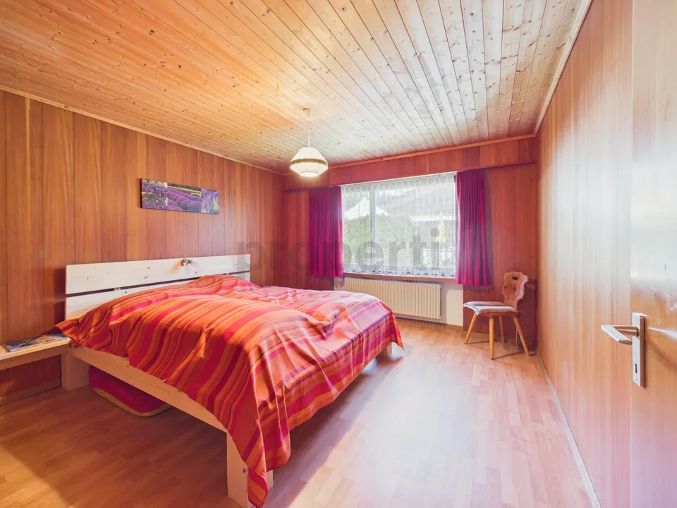 Mehrfamilienhaus an familienfreundlicher Lage