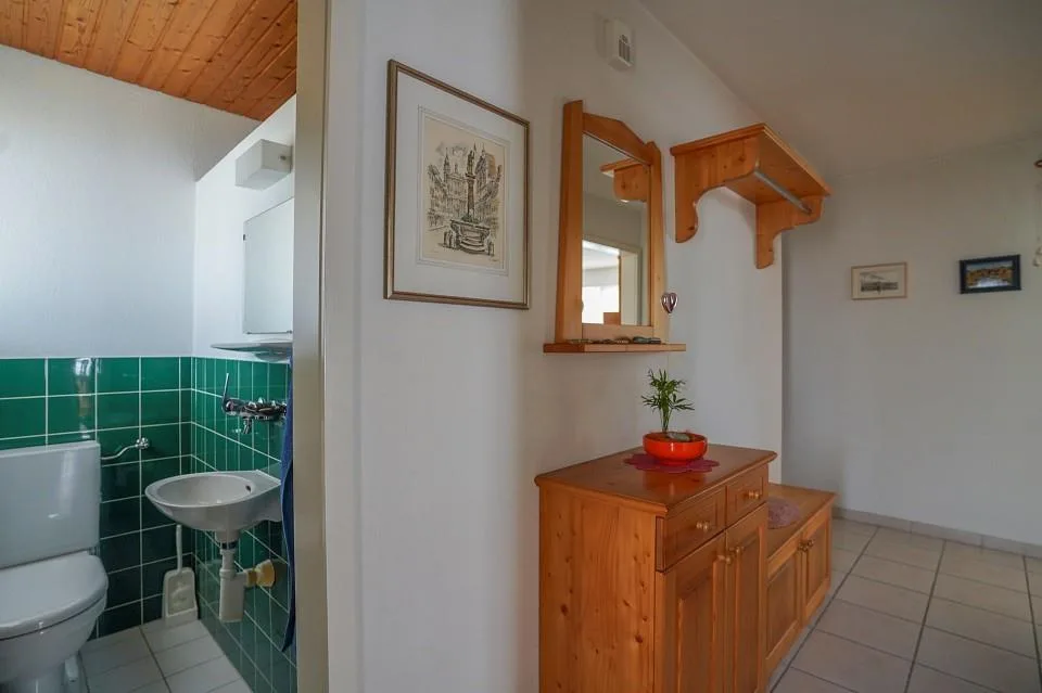 Charming bungalow with 5½ rooms and well-kept surroundings