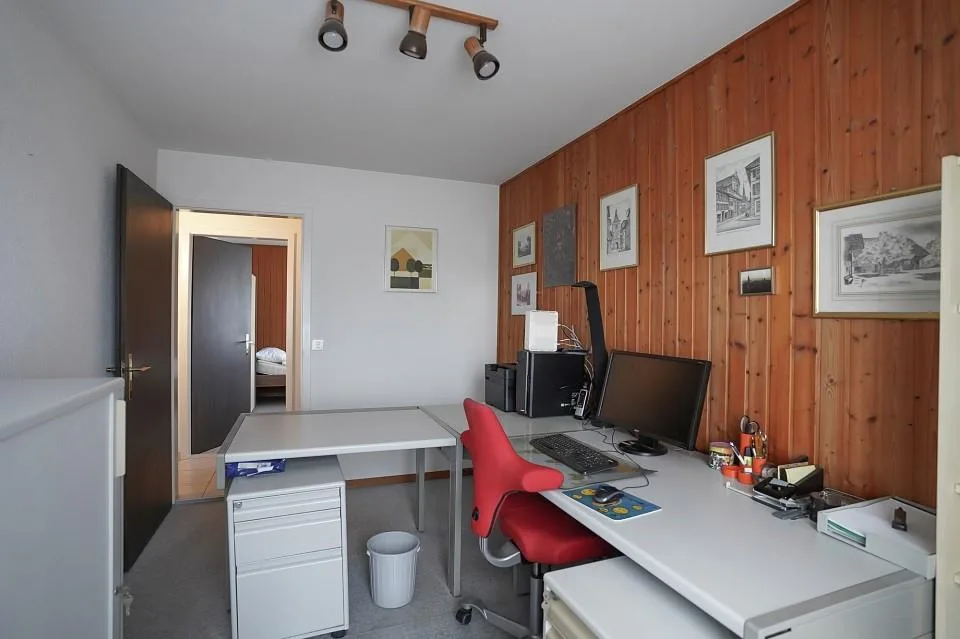 Charming bungalow with 5½ rooms and well-kept surroundings