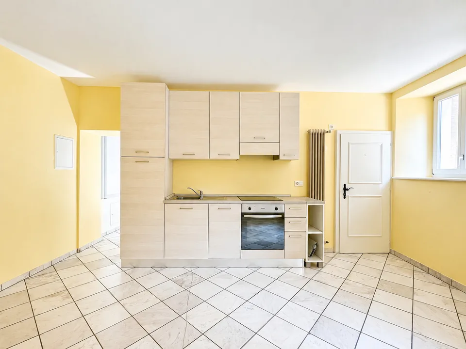 Geräumige 2-Zimmer-Wohnung im historischen Zentrum von Agra