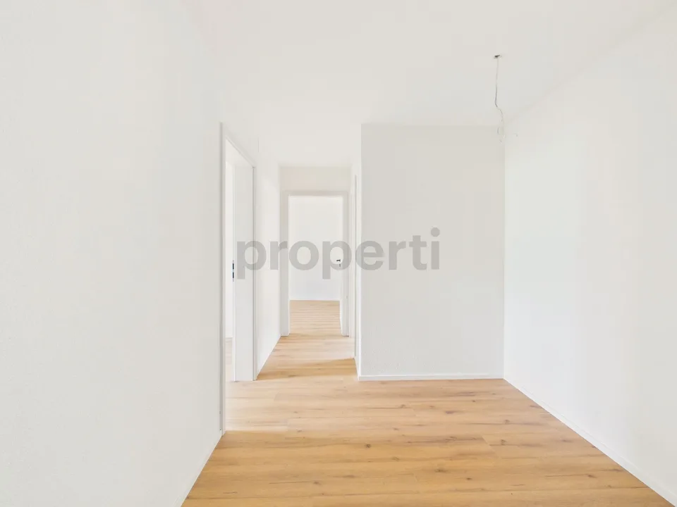 Hochwertig sanierte 3.5-Zimmer-Wohnung im Erstbezug