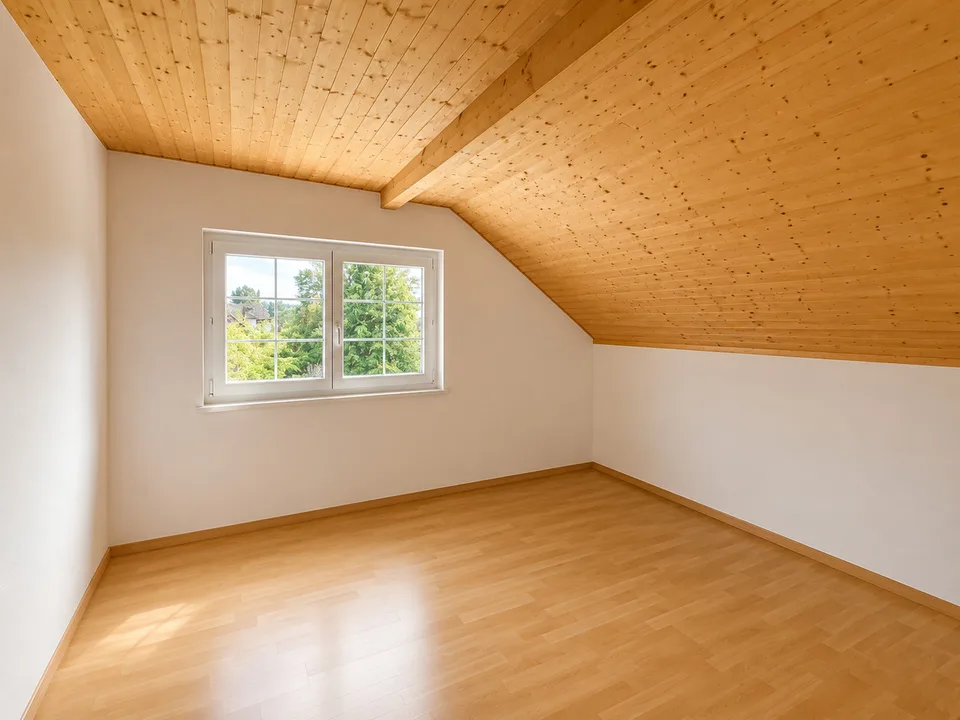 AUSGEZEICHNETE IMMOBILIE - SCHÖNES GRUNDSTÜCK - 1.751 m² - ZU ERGREIFEN
