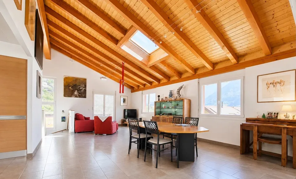 Saint-Maurice | Spacieuse villa familiale avec jardin et vue panoramique