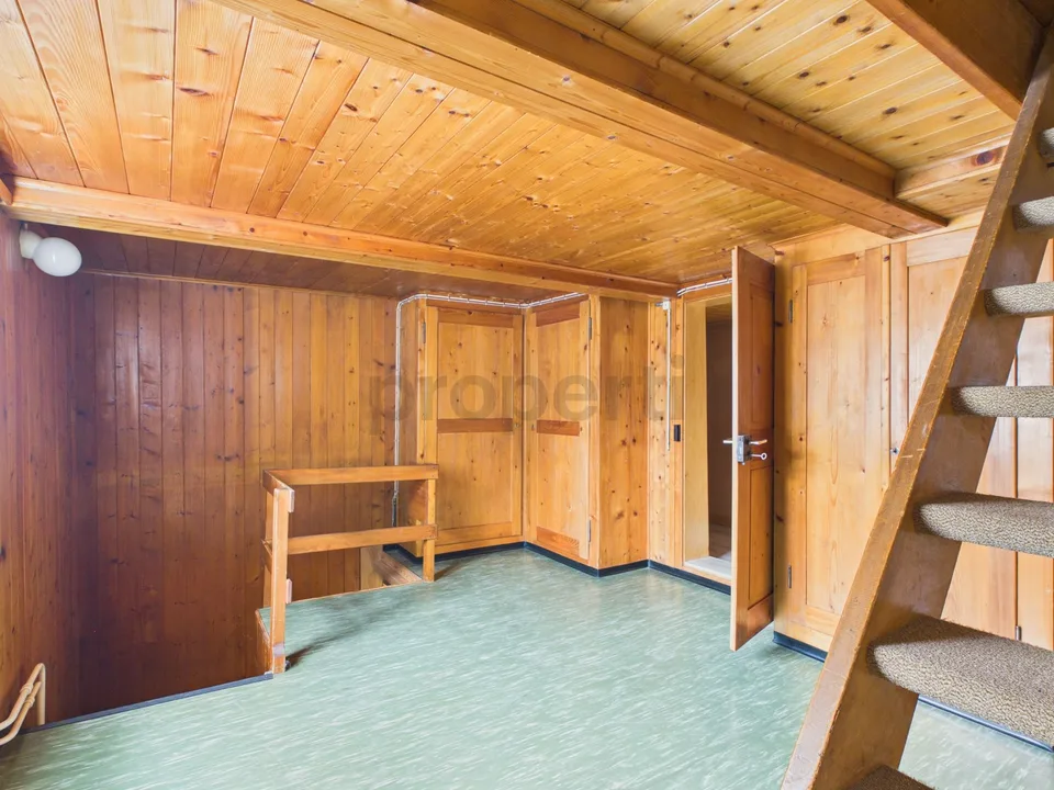 Maison unifamiliale historique avec un potentiel polyvalent à Glarus Süd