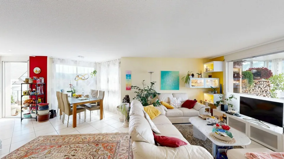 Schöne Maisonette Wohnung 189m² in Strengelbach