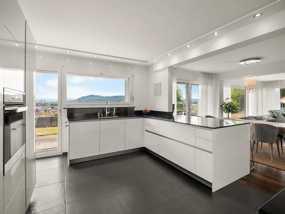 Familienhaus mit sehr viel Raum und fantastischer Panoramasicht