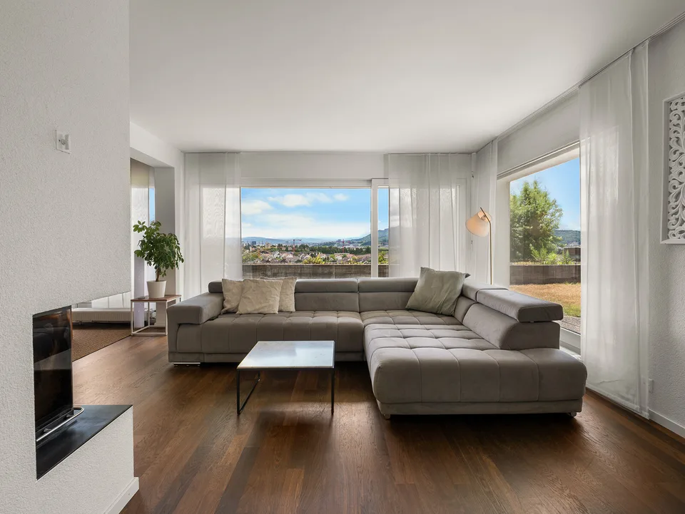 Familienhaus mit sehr viel Raum und fantastischer Panoramasicht