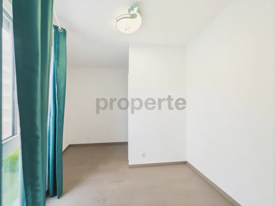 Elegant 4.5-room apartment in Bellinzona with 30 sqm terrace
