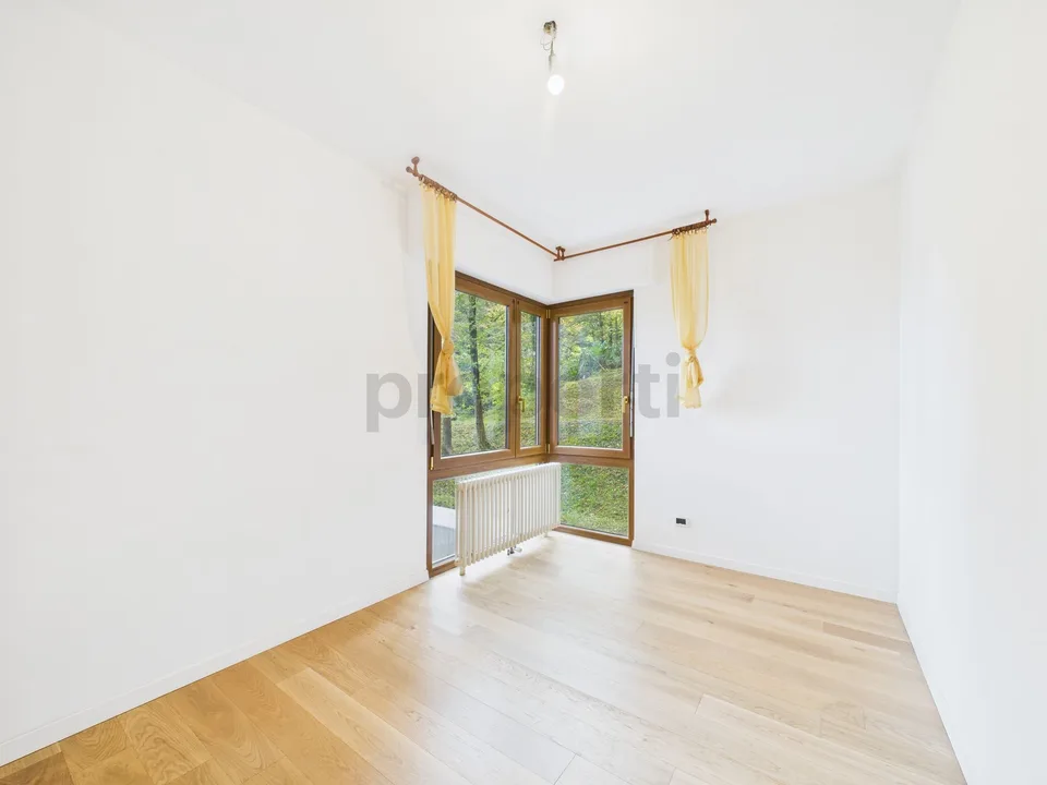 Splendido Appartamento rinnovato 3.5 locali con vista lago