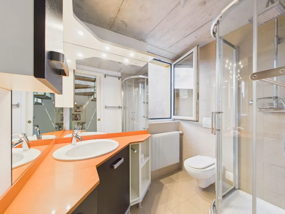 Wunderschönes renoviertes Haus im Kern von Melide mit 4,5 Zimmern