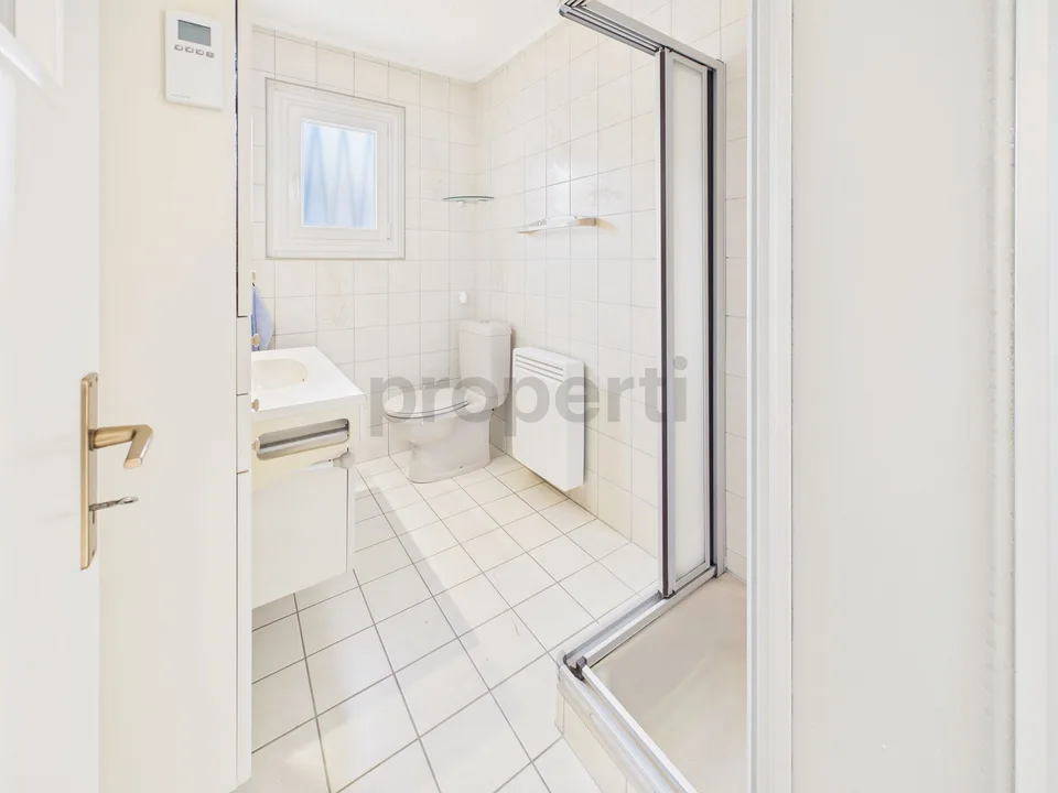 Spacious 3.5 room apartment with unobstructed view in Vétroz
