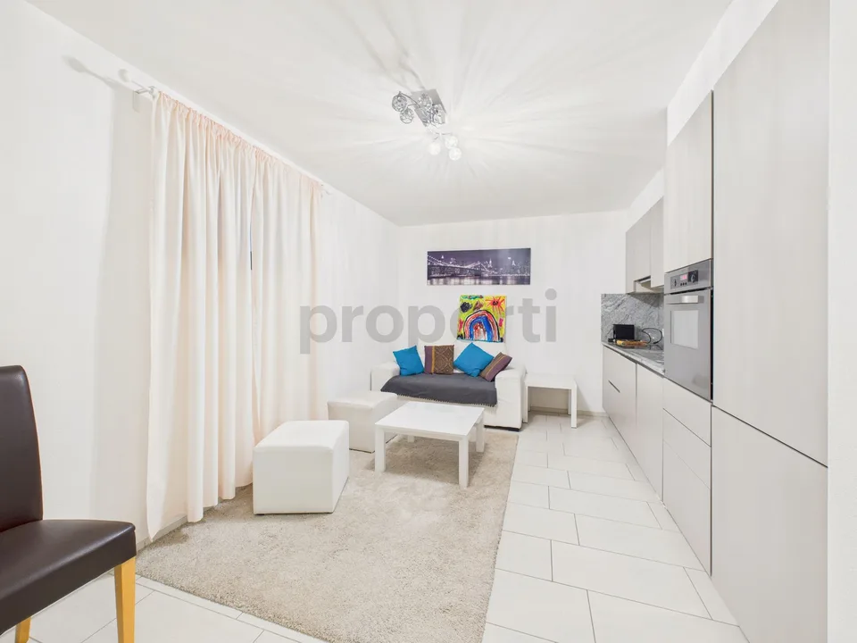 Moderne unabhängige Villa mit 8 Zimmern und großzügigem Parkplatz, Cadempino