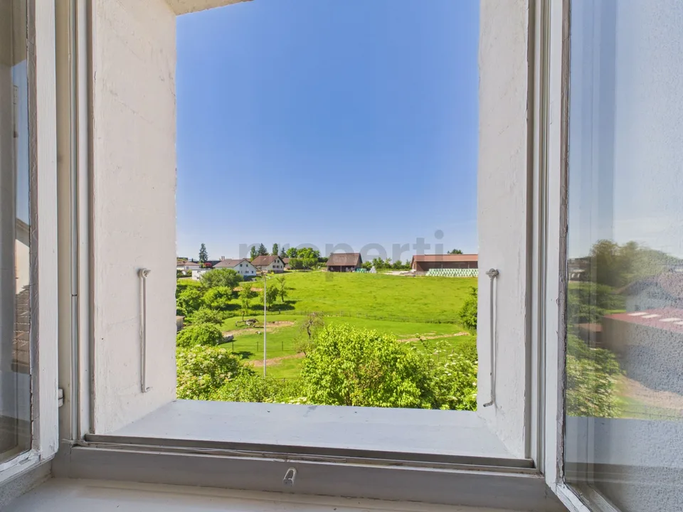 Elegantes Mehrfamilienhaus mit 4 Wohnungen, Keller und Parkplatz, Basse-Vendline