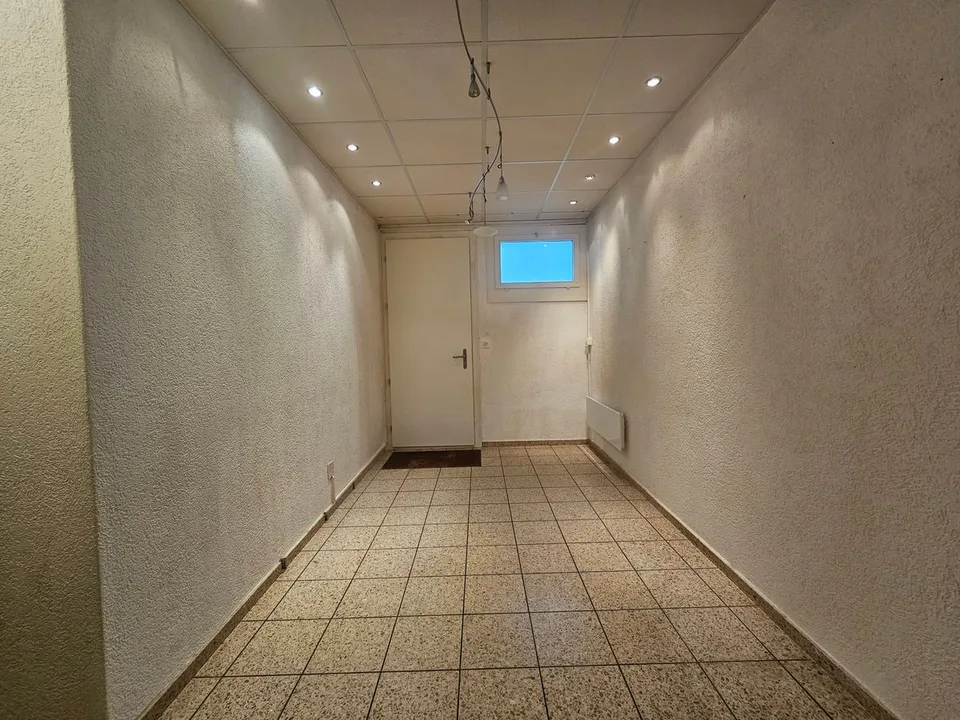 IHRE NEUE GESCHÄFTSADRESSE DIREKT AM BAHNHOF