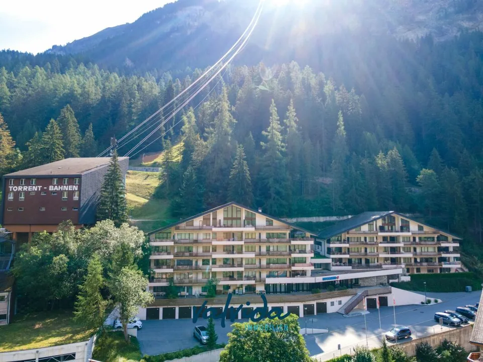 Panorama. Berge. Leukerbad. - grosszügige 1.5-Zimmerwohnung in Toplage