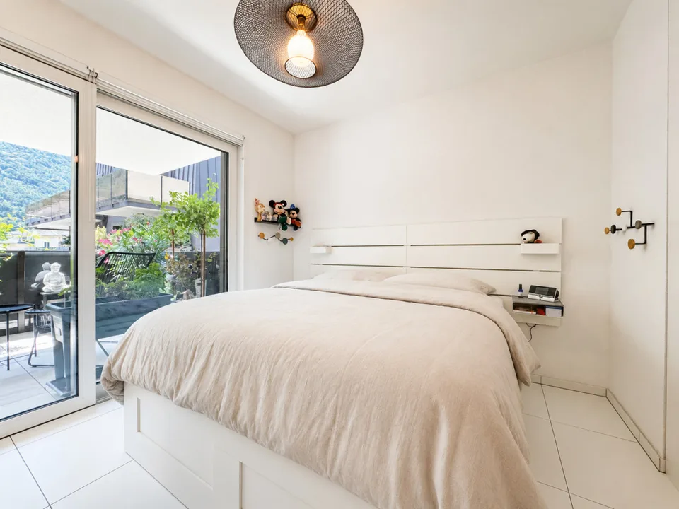 MAGNIFIQUE 2.5 PIÈCES MINERGIE AVEC GRAND BALCON