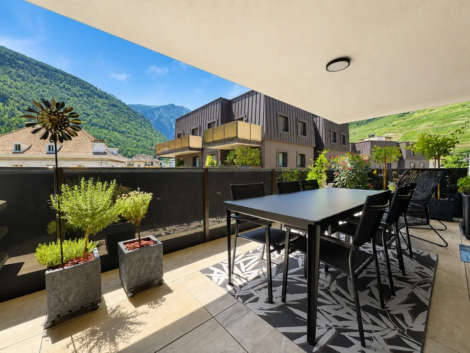 MAGNIFIQUE 2.5 PIÈCES MINERGIE AVEC GRAND BALCON