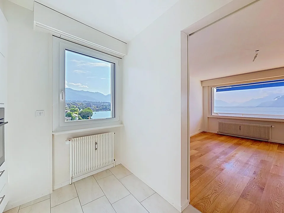 Splendide appartement rénové avec place d'amarrage dans port privé