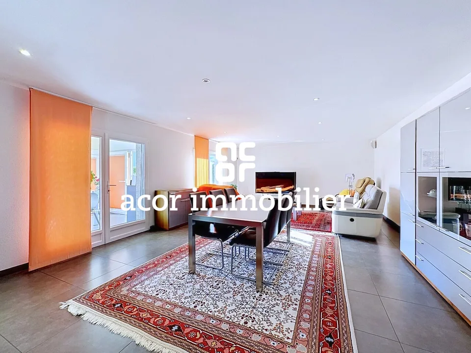 Plan-Conthey - Villa indipendente di 7½ locali con piscina