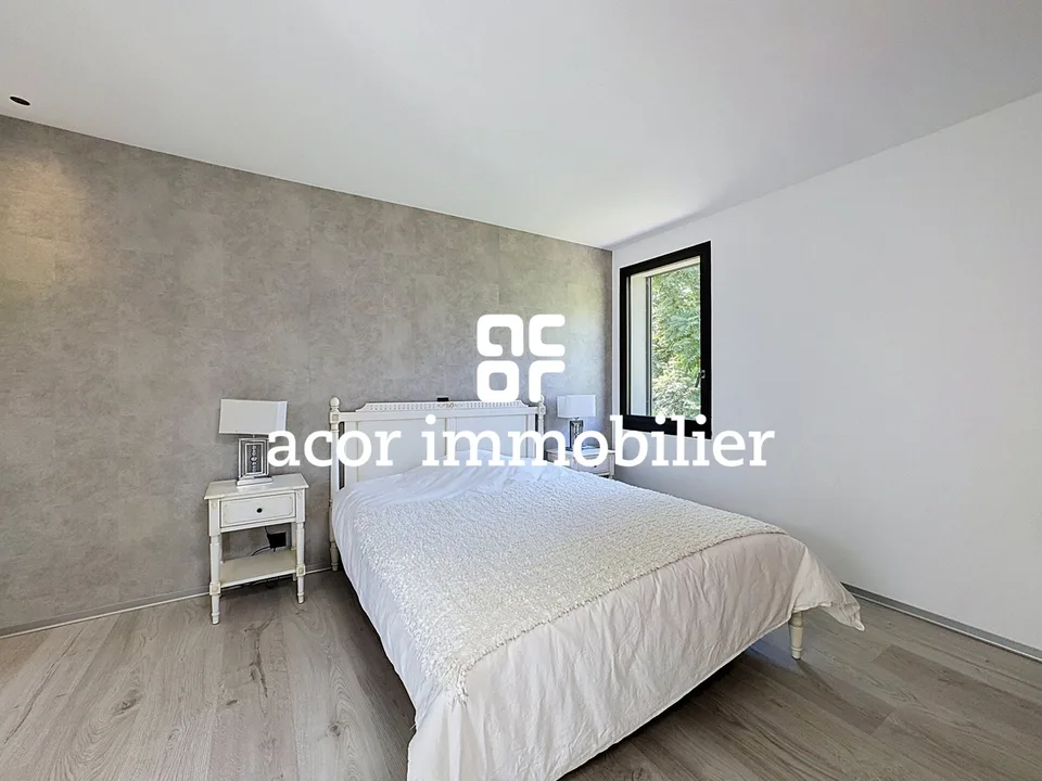 Saxon - Villa contemporaine avec piscine