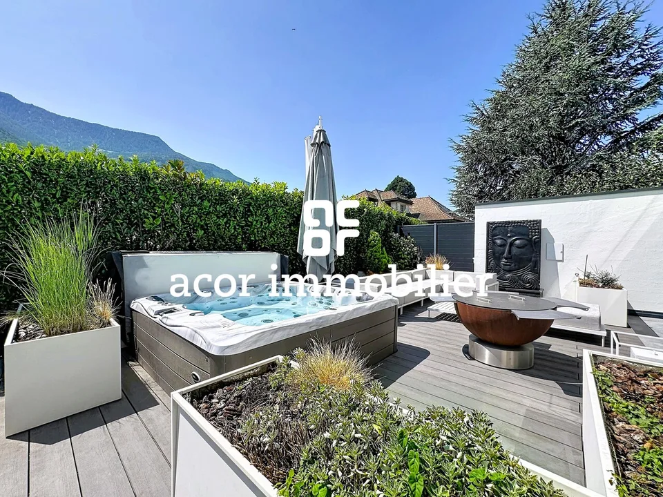 Saxon - Villa contemporaine avec piscine