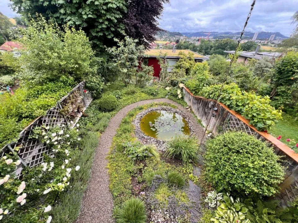 Maison de ville avec ambiance de jardin