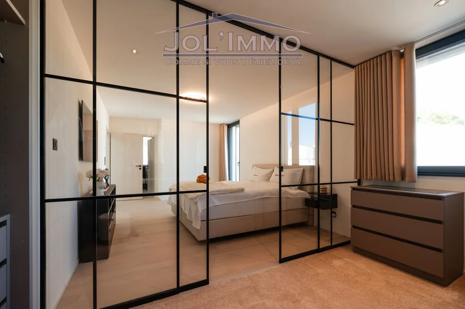 Villa de Luxe à Courfaivre de 5.5 Pièces