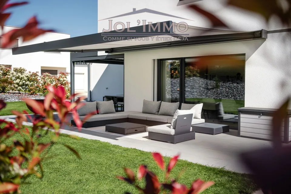 Villa de Luxe à Courfaivre de 5.5 Pièces