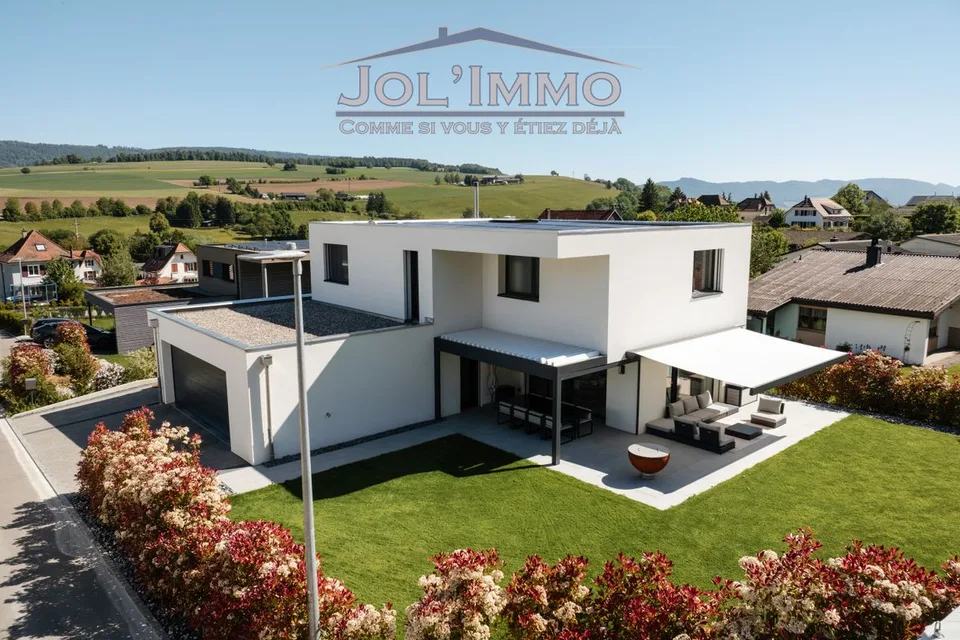 Villa de Luxe à Courfaivre de 5.5 Pièces