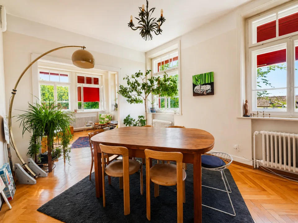 Maison de maître de 4 appartements avec piscine