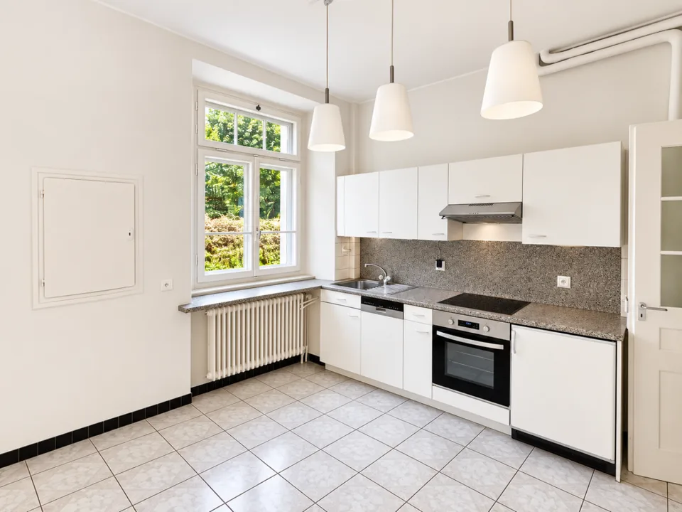 Maison de maître de 4 appartements avec piscine
