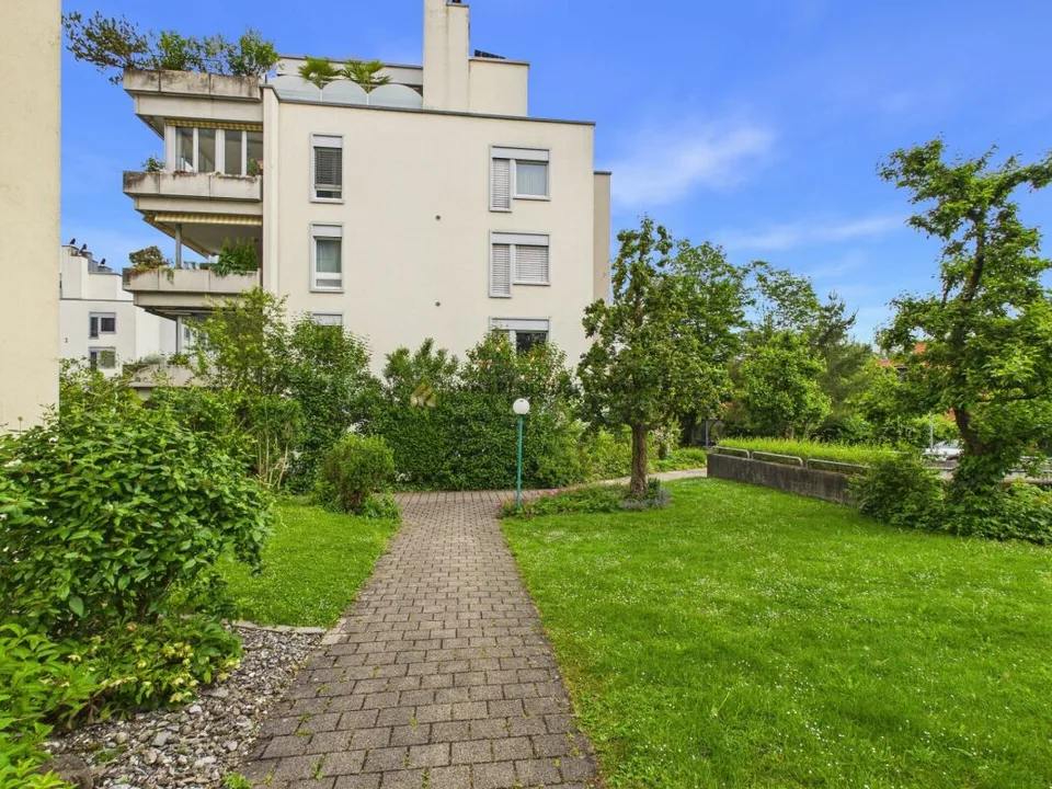 Ihr neues Zuhause: 170 m² Wohnkomfort mit Wintergarten und Cheminée
