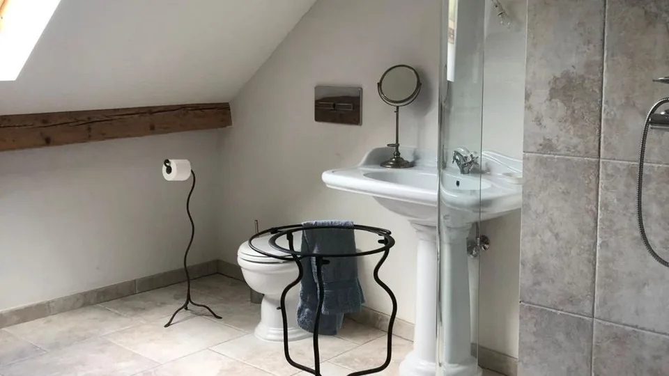 Maison de charme rénovée à vendre à Givrins