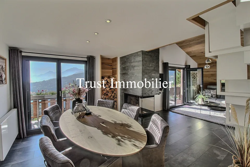 6015. Magnifique chalet à Icogne à Vendre