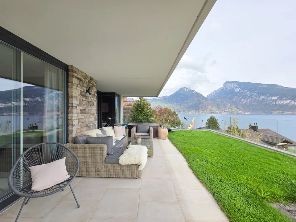 Appartement Luxueux avec Vue sur le Lac