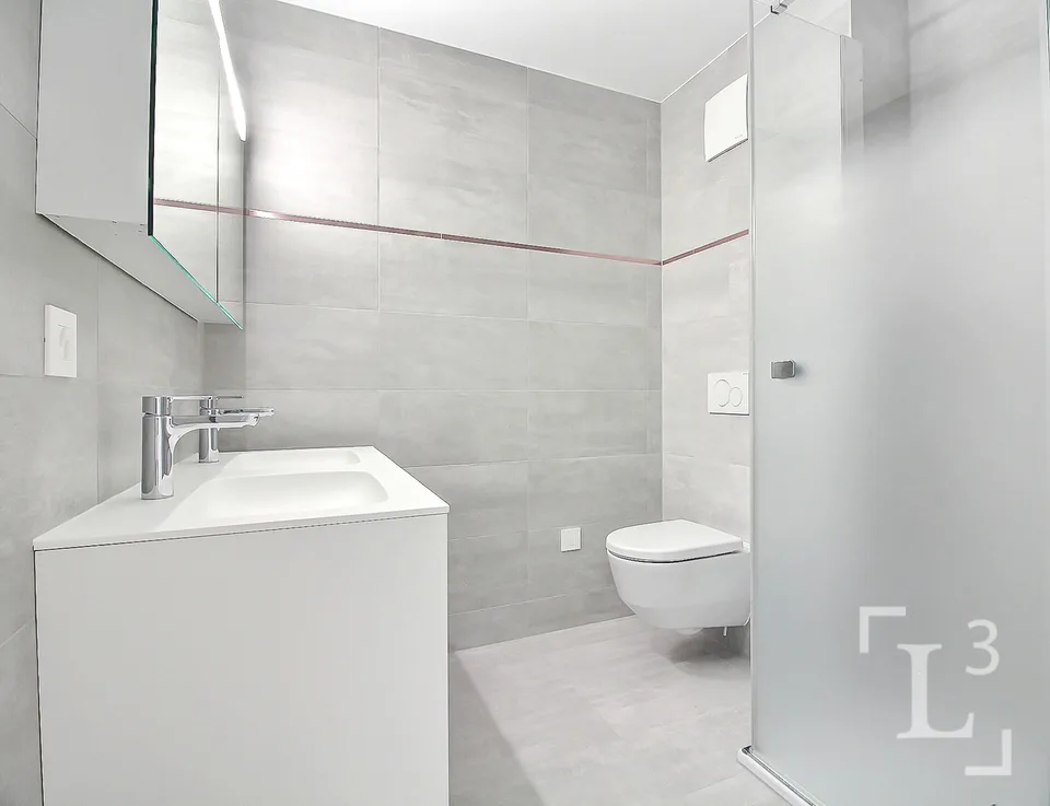 New! Family apartment on garden level
